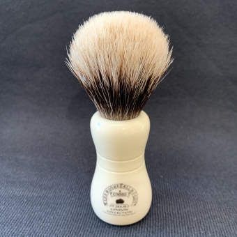 Manchurian Badger Brush